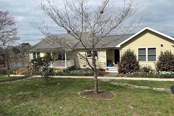 House sit in Ruckersville, VA, US