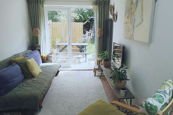 House sit in Boscombe, United Kingdom