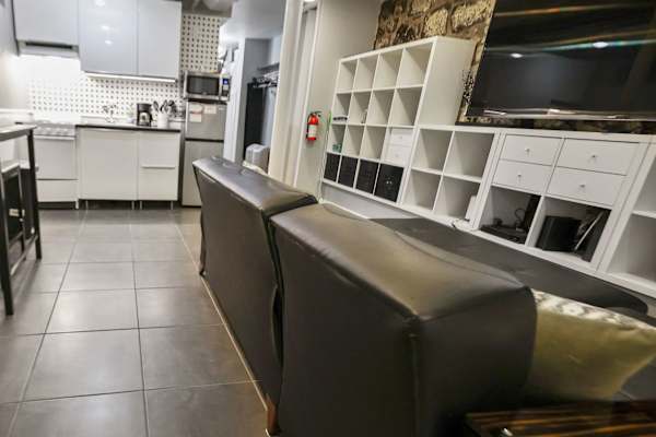 House sit in Guttenberg, NJ, US