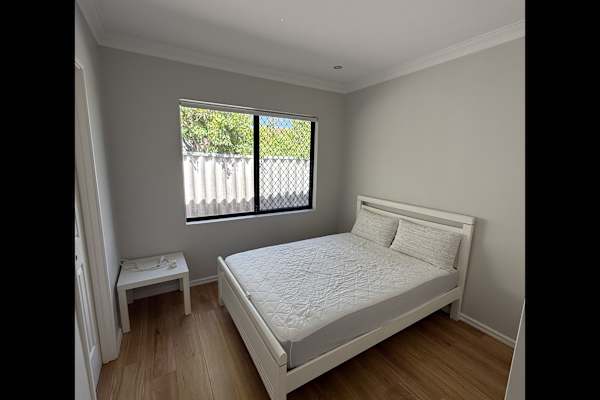 House sit in Perth, WA, Australia