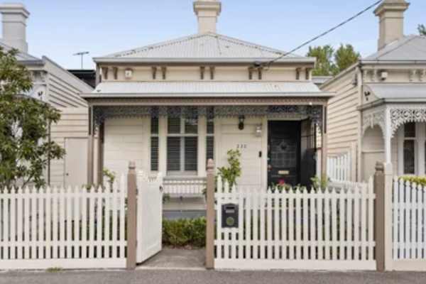 House sit in Melbourne, VIC, Australia