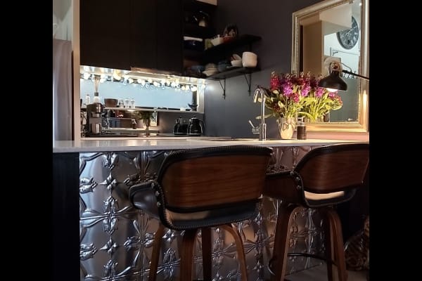House sit in Melbourne, VIC, Australia