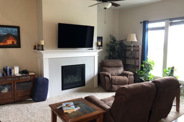House sit in Windsor, CO, US