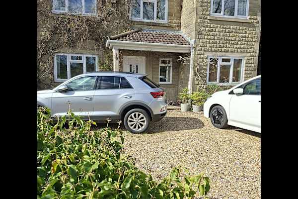 House sit in Chippenham, United Kingdom