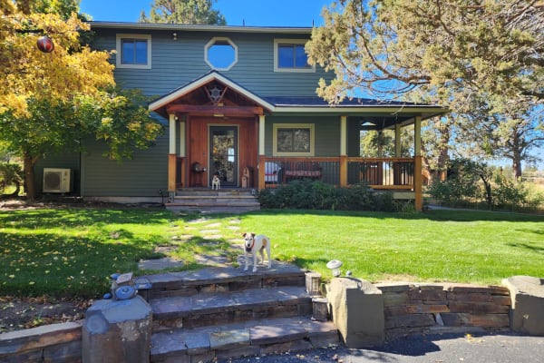 House sit in Bend, OR, US