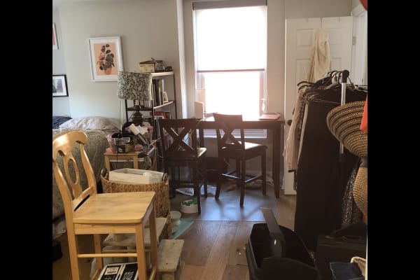 House sit in Philadelphia, PA, US