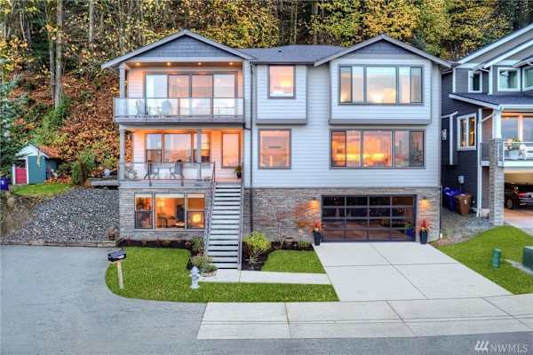 House sit in Tacoma, WA, US