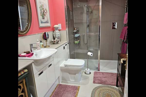 House sit in Edinburgh, United Kingdom