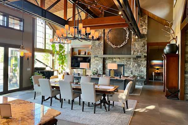 House sit in Bend, OR, US