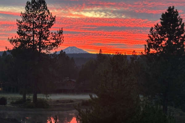 House sit in Sunriver, OR, US