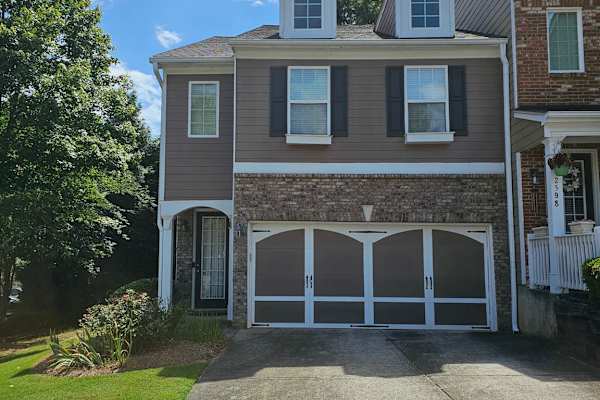 House sit in Lawrenceville, GA, US