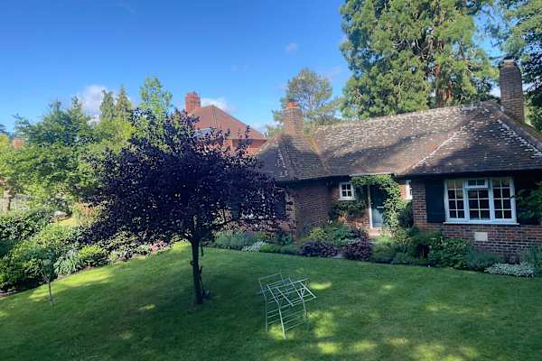 House sit in Windsor, United Kingdom