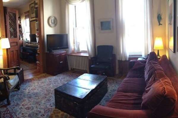 House sit in New York City, NY, US