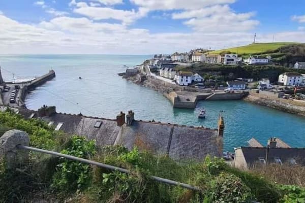House sit in Porthleven, United Kingdom