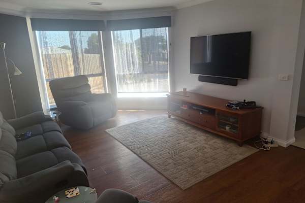 House sit in Geelong, VIC, Australia