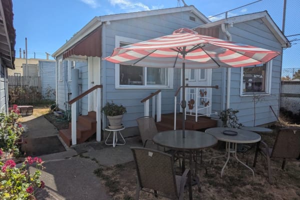 House sit in Alameda, CA, US