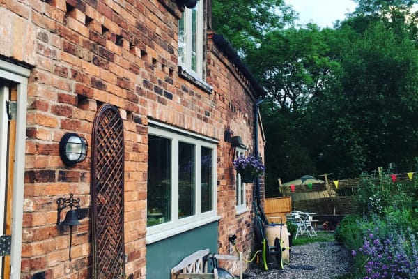 House sit in Ironbridge, United Kingdom