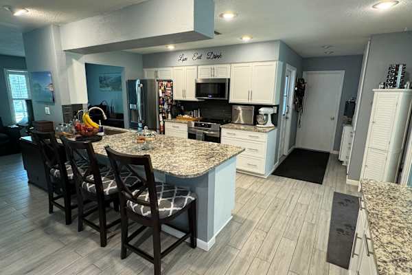 House sit in DeLand, FL, US