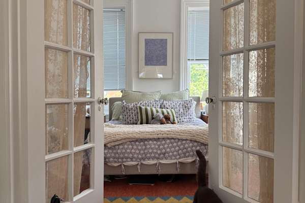 House sit in Cobble Hill, NY, US