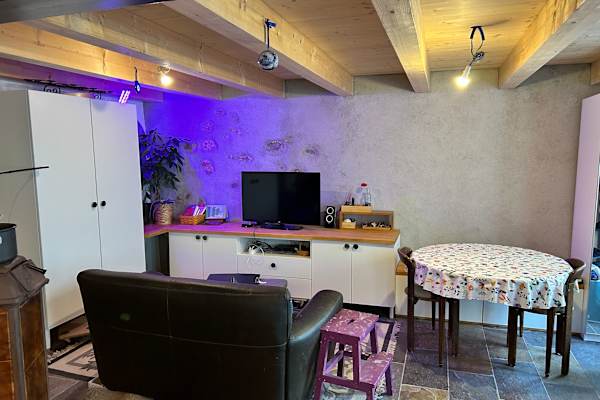 House sit in Collex, Switzerland