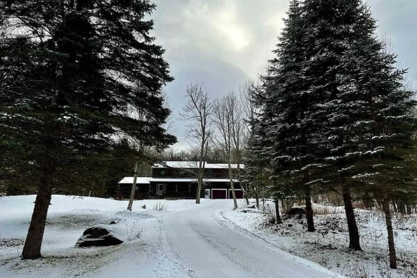 House sit in Westford, VT, US