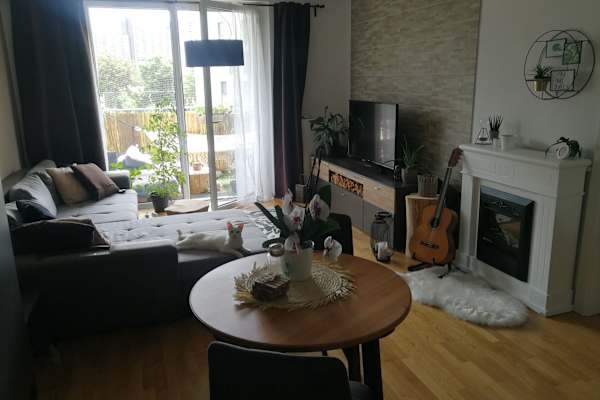 House sit in Vienna, Austria