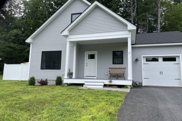 House sit in Freeport, ME, US