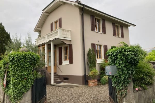 House sit in Genève, Switzerland