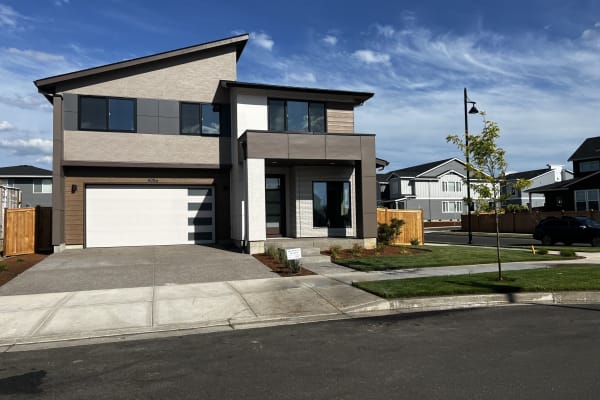 House sit in Hillsboro, OR, US