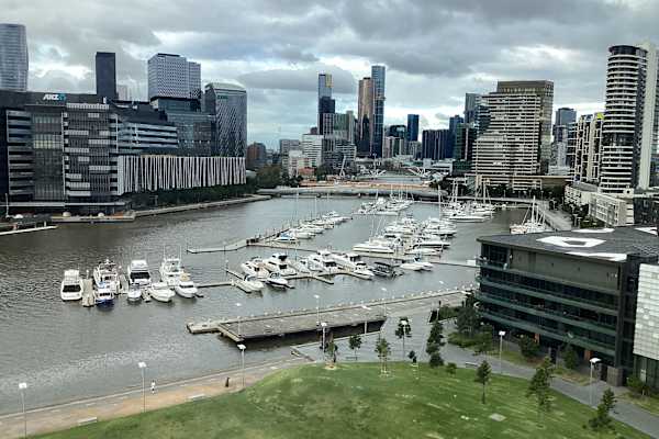 House sit in Melbourne, VIC, Australia