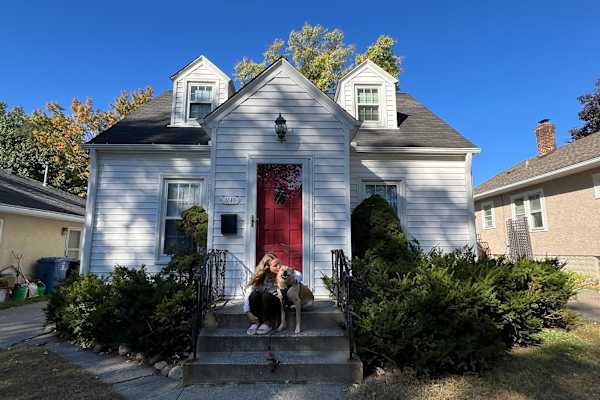 House sit in Minneapolis, MN, US