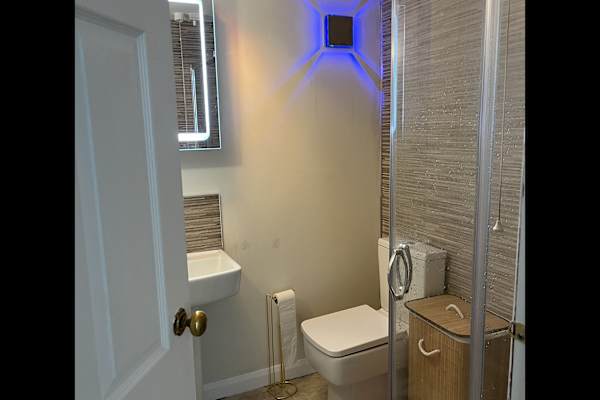 House sit in Stafford, United Kingdom