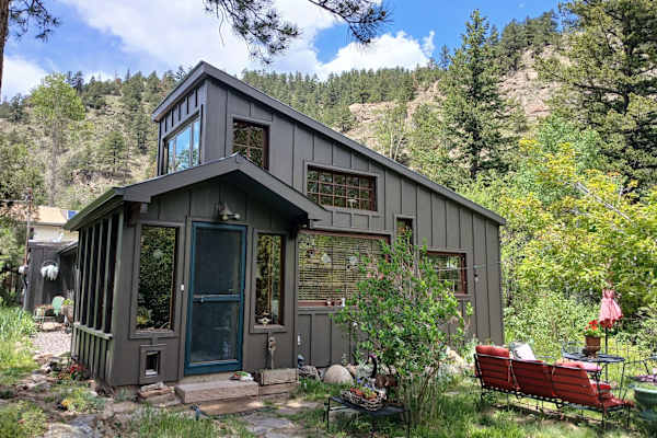 House sit in Gold Hill, CO, US