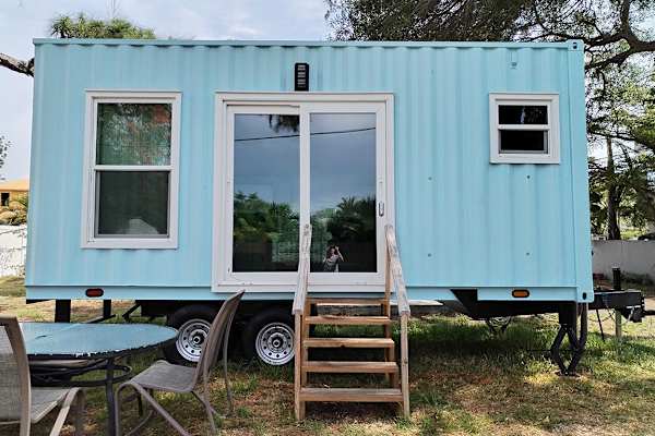 House sit in Tampa, FL, US