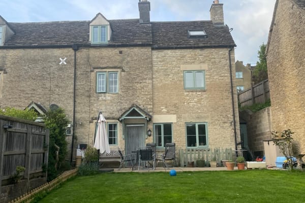 House sit in Tetbury, United Kingdom