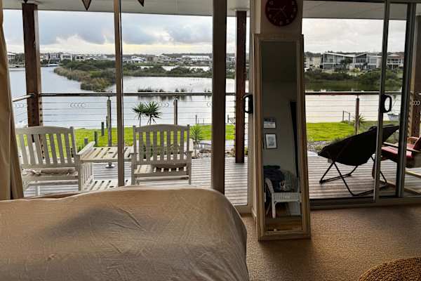 House sit in Hindmarsh Island, SA, Australia