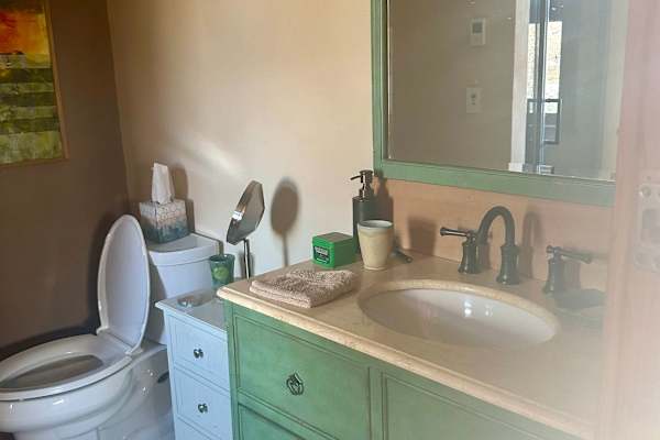 House sit in Wenatchee, WA, US