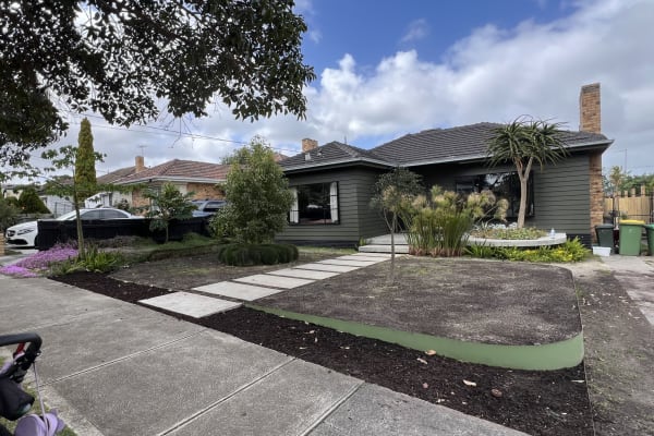 House sit in Melbourne, VIC, Australia