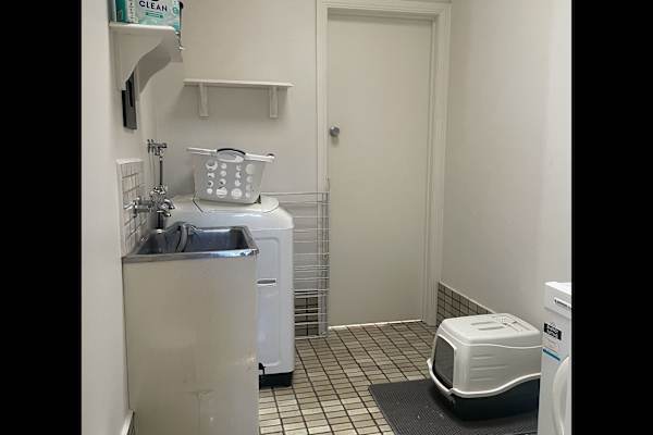 House sit in Melbourne, VIC, Australia