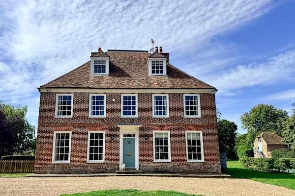 House sit in Canterbury, United Kingdom