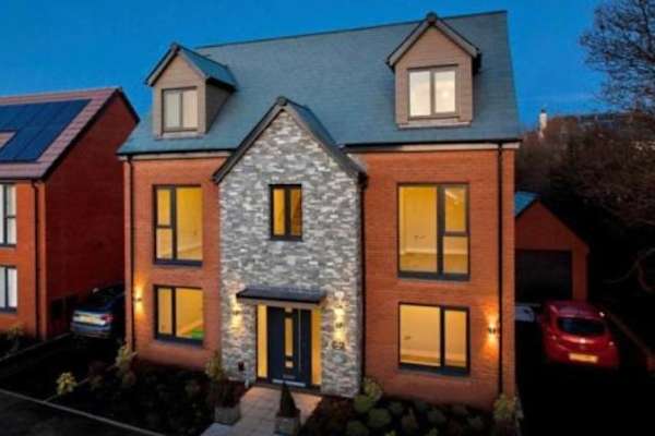 House sit in Topsham, United Kingdom