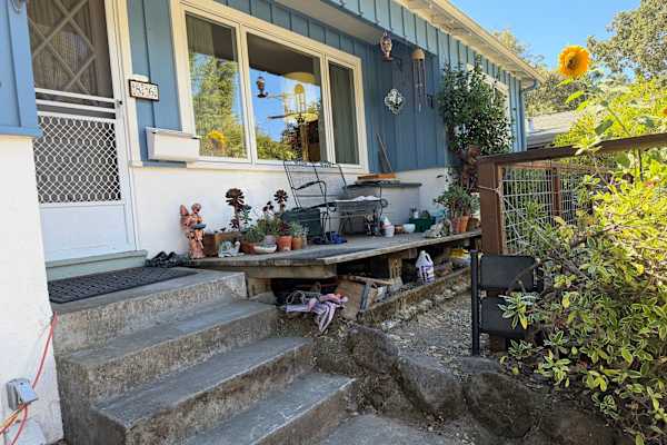 House sit in Fairfax, CA, US