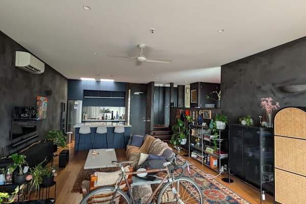 House sit in Melbourne, VIC, Australia