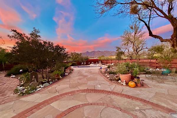 House sit in Tucson, AZ, US