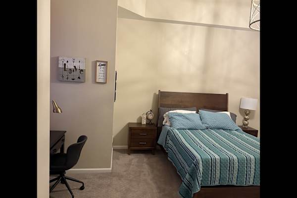 House sit in West Palm Beach, FL, US