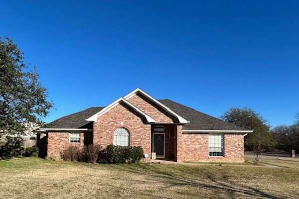 House sit in Denison, TX, US