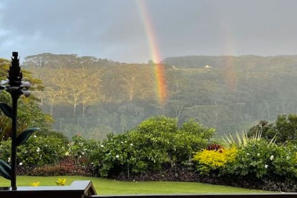 House sit in Kīlauea, HI, US