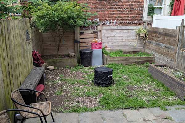 House sit in Philadelphia, PA, US