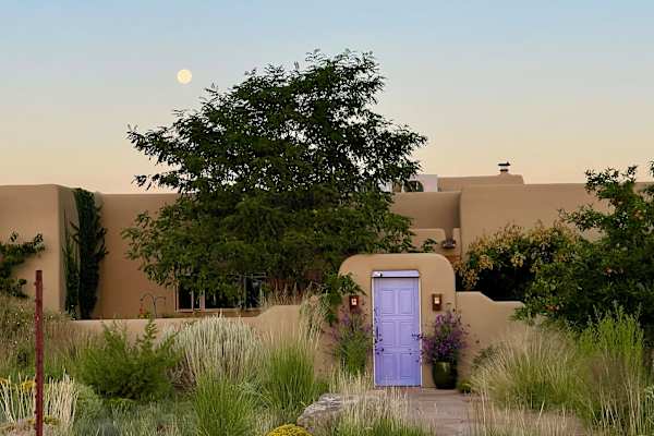 House sit in Santa Fe, NM, US