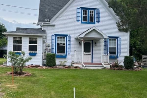 House sit in Montague, PE, Canada
